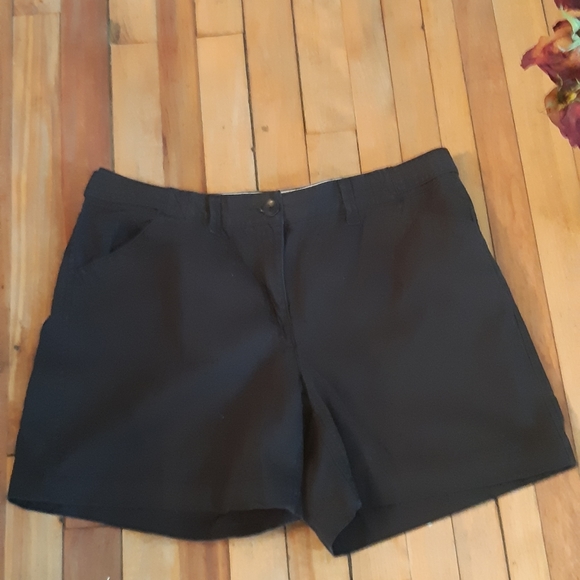 🍉 Reitmans women's short size 15 GUC black 100% cotton breathable no stretch - Picture 6 of 12